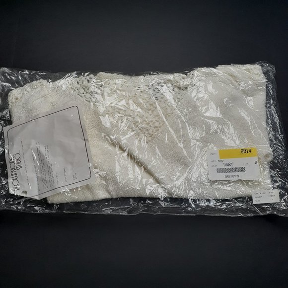 Brownstone Studio Ivory Sweater with Crochet VTG - Picture 8 of 8